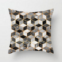 Load image into Gallery viewer, Pillow Case Geometric Printed