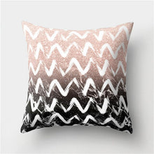 Load image into Gallery viewer, Pillow Case Geometric Printed